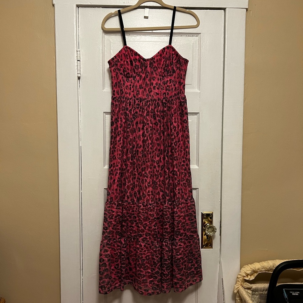 pink cheetah print size 10 betsey johnson maxi dress